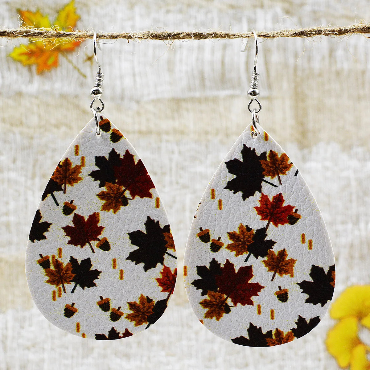 2022 Fall Thanksgiving Maple Leaf Chinese Restaurant Pumpkin Sunflower Drop Shaped PU Leather Earrings