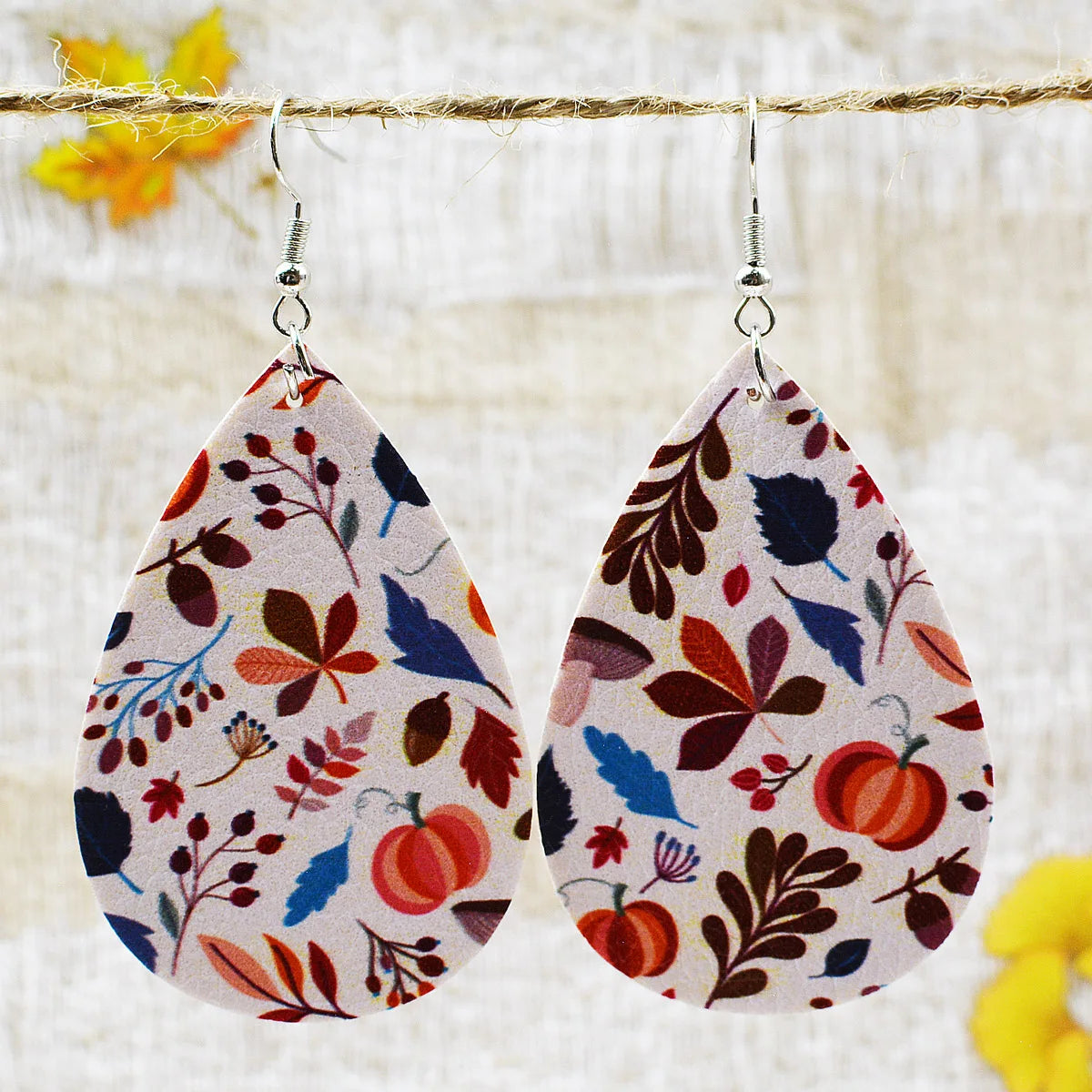 2022 Fall Thanksgiving Maple Leaf Chinese Restaurant Pumpkin Sunflower Drop Shaped PU Leather Earrings