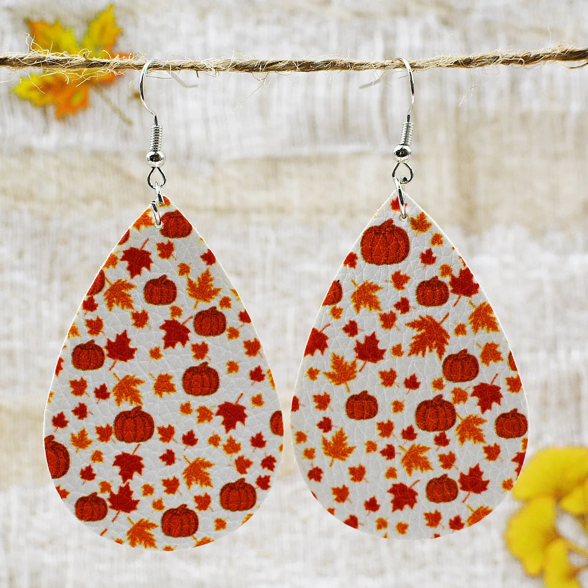 2022 Fall Thanksgiving Maple Leaf Chinese Restaurant Pumpkin Sunflower Drop Shaped PU Leather Earrings